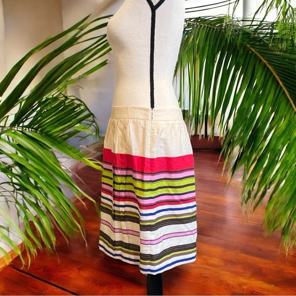 LOFT Multicolor Striped Pleated Skirt - Size 8 - Picture 6 of 15